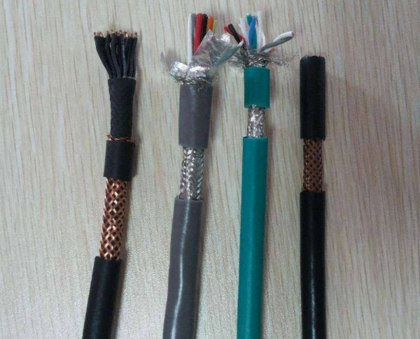 金聯(lián)宇電纜講解如何預(yù)防因電線電纜過載而起火呢.jpg 金聯(lián)宇電纜講解如何預(yù)防因電線電纜過載而起火呢.jpg